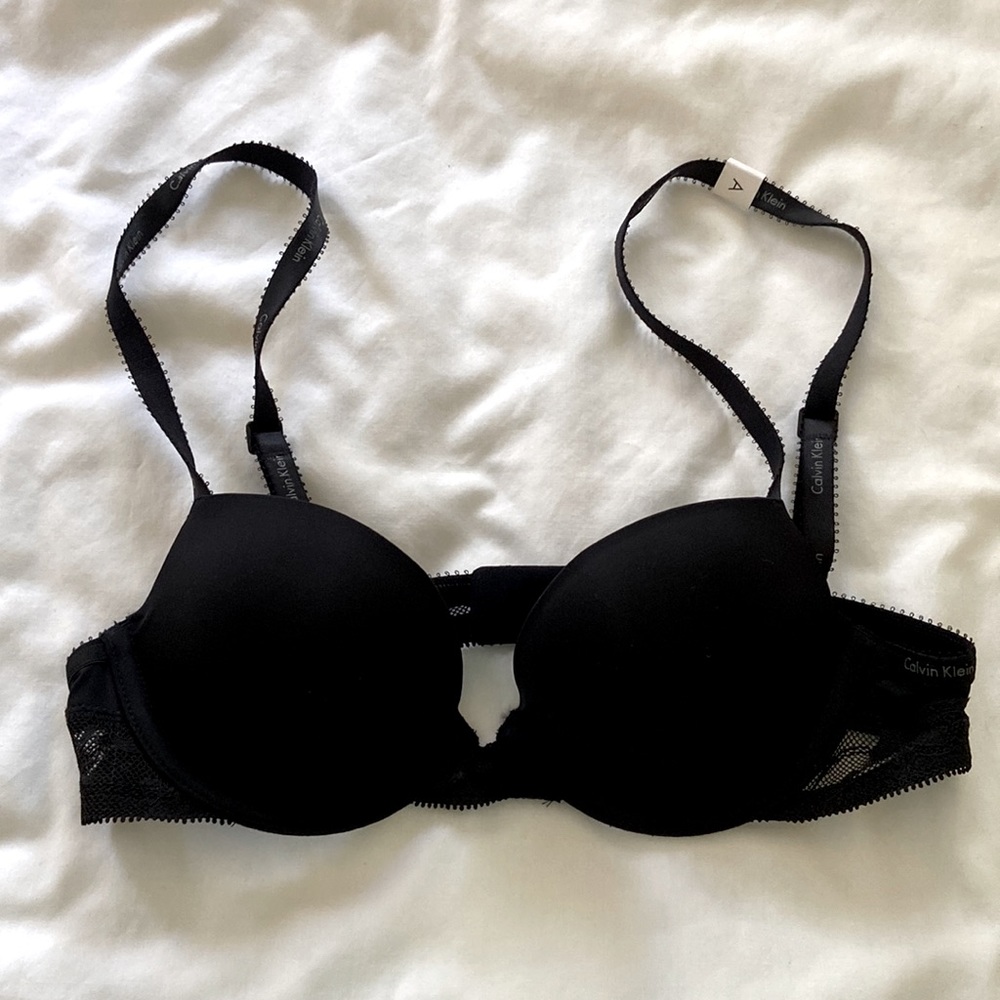NWOT Calvin Klein Bra